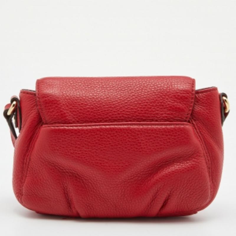 Donna Michael Kors - Borsa a tracolla con patta in pelle rossa in vendita
