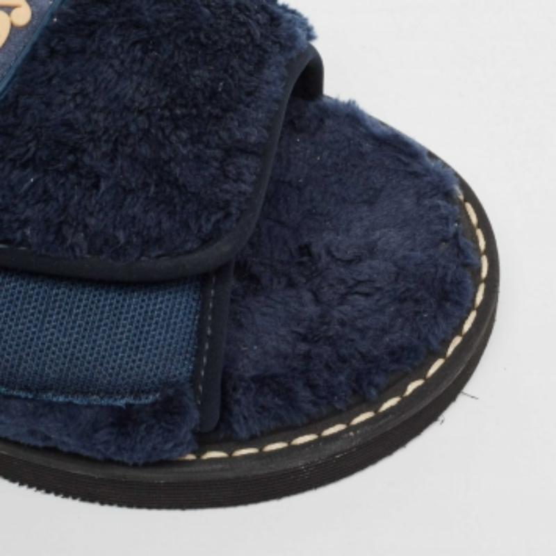 See By Chloe Scivoli piatti in pelliccia blu navy taglia 41 in vendita 3