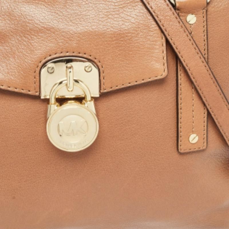 MICHAEL Michael Kors Hamilton Schulranzen aus braunem Leder im Angebot 3