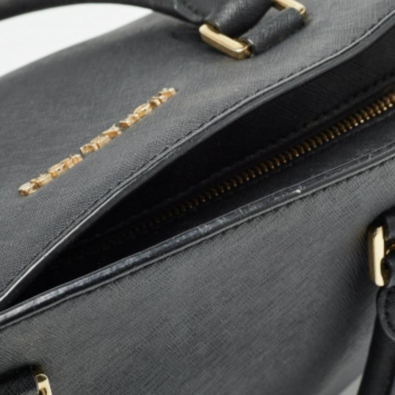 Donna Michael Kors - Borsa Selma grande in pelle saffiano nera in vendita