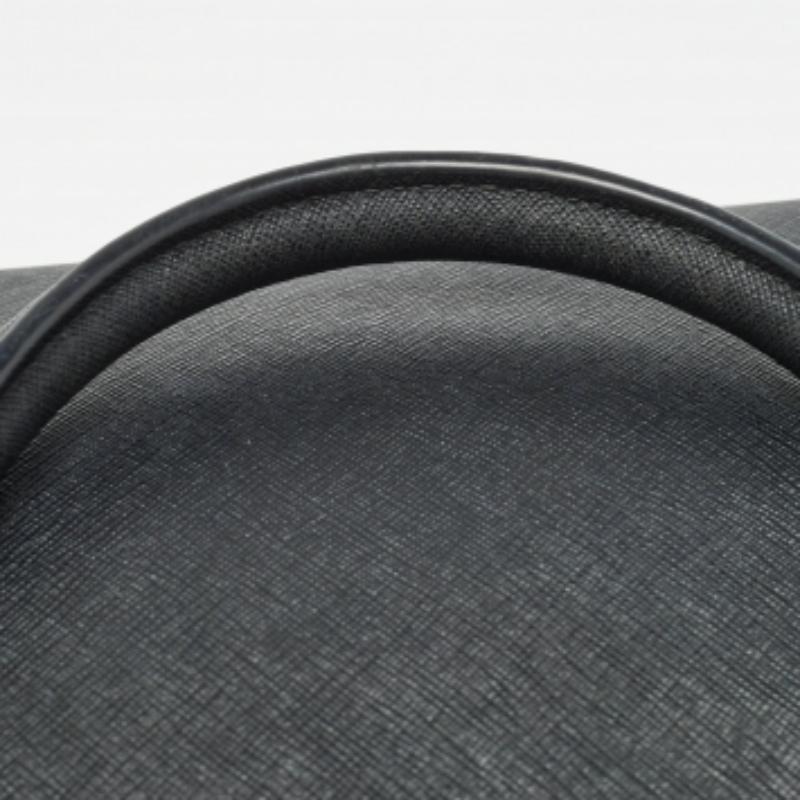 Michael Kors - Borsa Selma grande in pelle saffiano nera in vendita 2