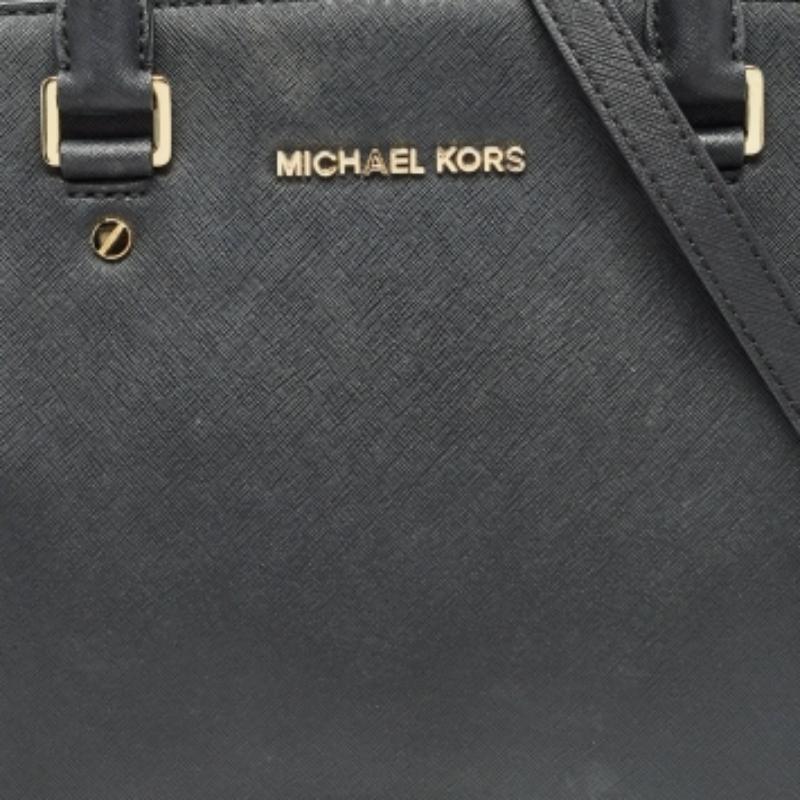 Michael Kors - Borsa Selma grande in pelle saffiano nera in vendita 6