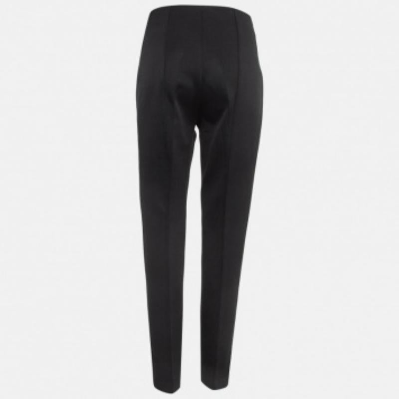 Diane von Furstenberg Pantalón de punto elástico negro L en Bueno estado para la venta en Dubai, Al Qouz 2