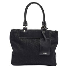 DKNY Tote in tela e pelle con monogramma nero