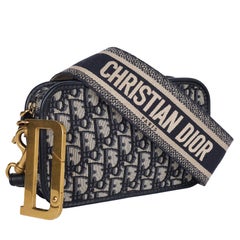 Christian Dior Oblique Diorquake Clutch