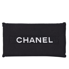 Cojín de mano Chanel «21st Century Black White», 14 x 1,5 x 7,5 pulgadas