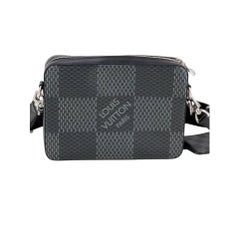 Louis Vuitton Trio Messenger Damier Graphite Men's Bag