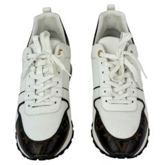 Louis Vuitton Run Away Lace-Up Women's Sneakers, Size EU 39 / US 9