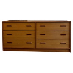 Comò a 6 cassetti in teak a 2 toni del metà secolo danese moderno