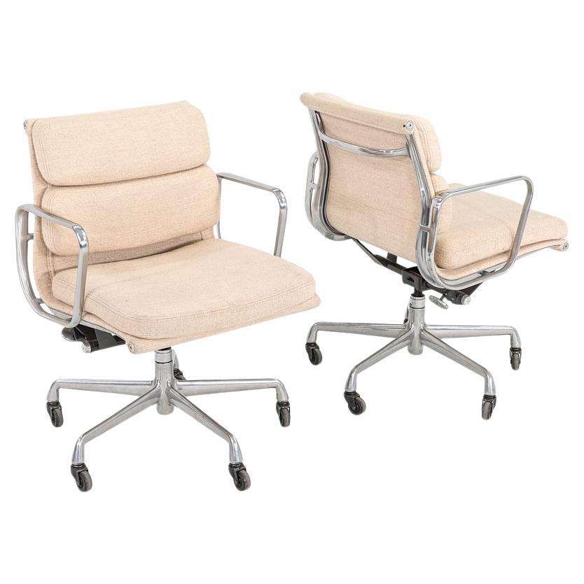 1990 Herman Miller Eames Aluminum Pad Management Desk Chair in Hopsack Fabric