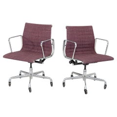 1981 Herman Miller Eames Aluminum Group Management Desk Chair in Purple Fabric