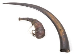 African Art - Hunting horn and canteen - 19th century