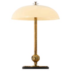 Lámpara de mesa Art Déco de latón, cristal y madera, de la fundición de Herman Bergmans, década de 1930