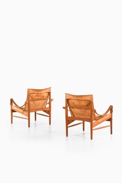 Pair of Easy Chairs in Oak and Leather by Hans Olsen, 1960s