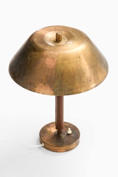 Tischlampe im skandinavischen Modern-Stil aus Messing und Leder von Falkenbergs Belysning, 1950er Jahre