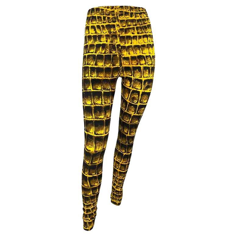 S/S 1992 Gianni Versace Runway Yellow Black Crocodile Print Leggings Tights 42IT For Sale