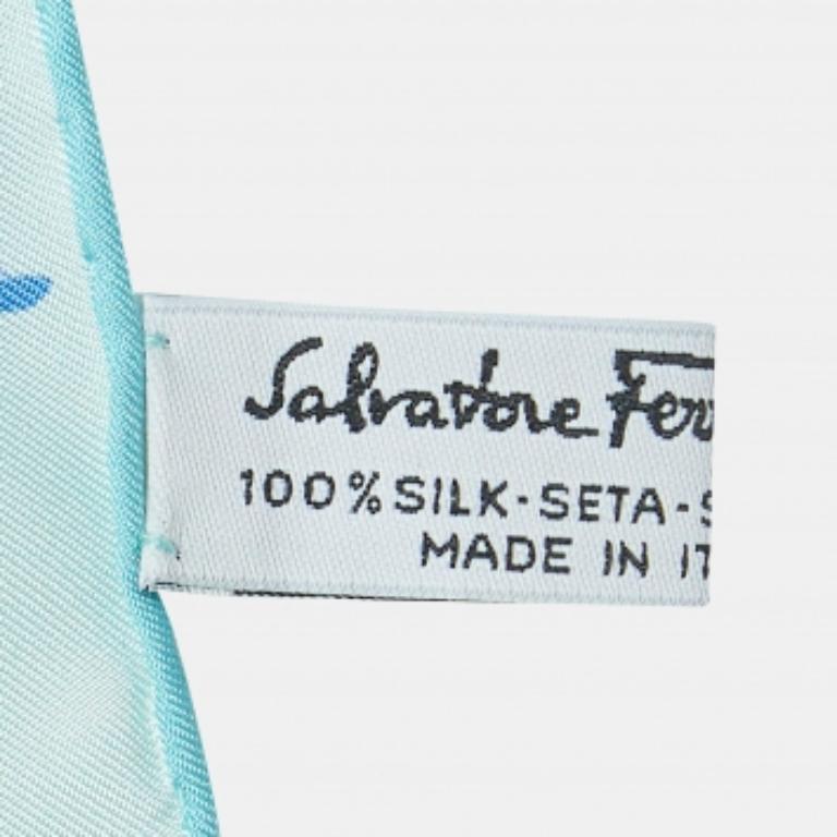 Pañuelo cuadrado de seda con estampado floral de elefante azul Salvatore Ferragamo Azul en venta