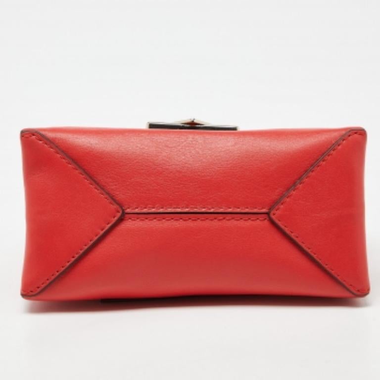 Michael Kors Mini Cece Crossbody in pelle borchiata rossa in vendita 2