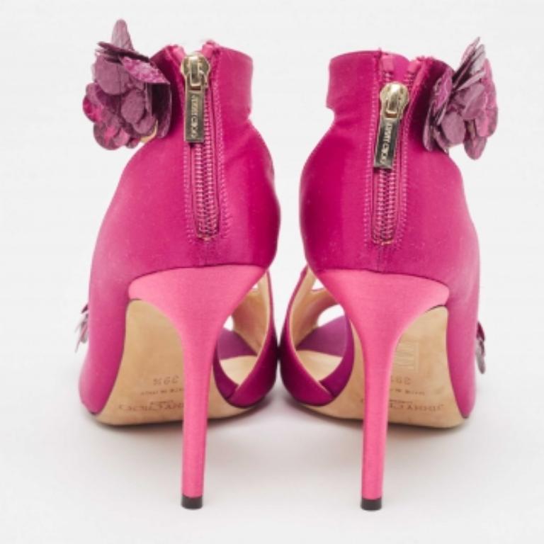 Jimmy Choo Pink Satin and Python Flower Applique Sandals Size 39.5 For Sale 2