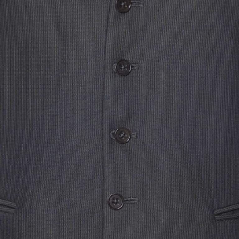 Armani Collezioni Gilet en laine mélangée à rayures grises L en vente 1
