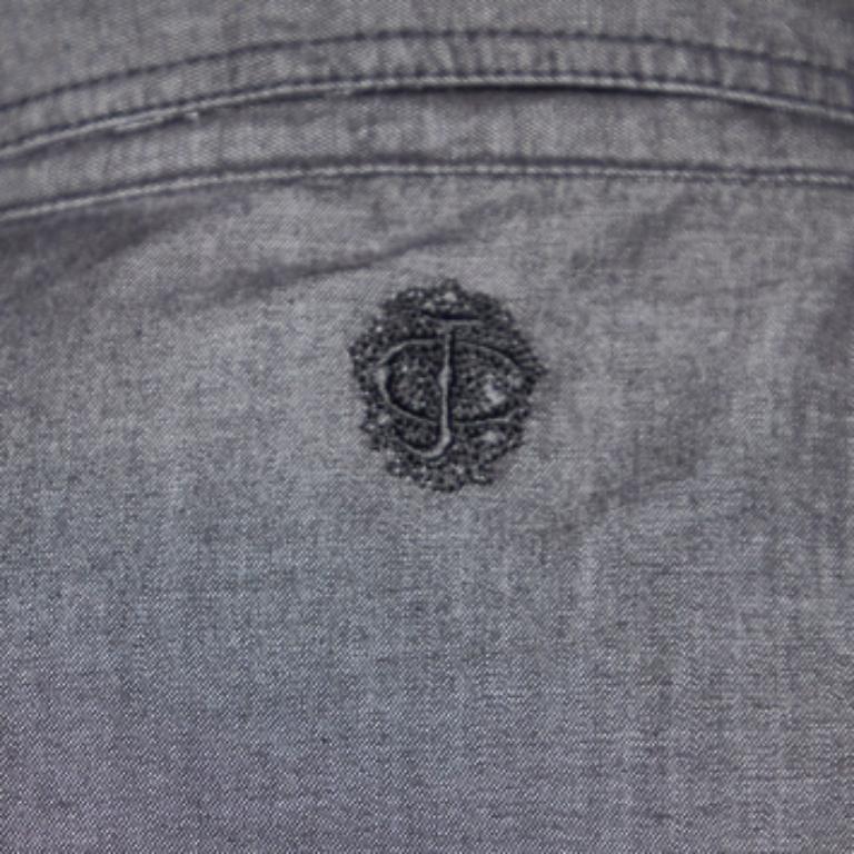 Just Cavalli Camisa negra de algodón con botones L en Bueno estado para la venta en Dubai, Al Qouz 2