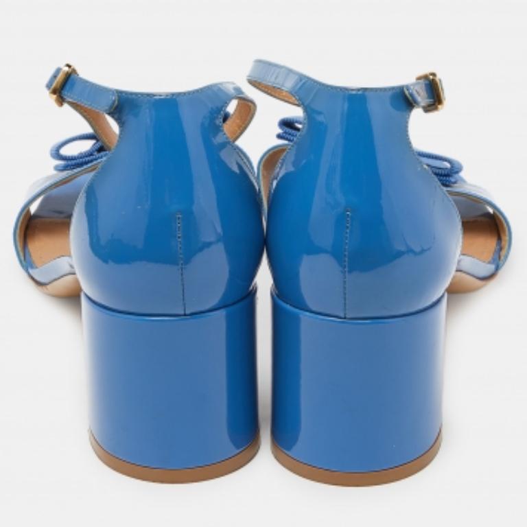 Salvatore Ferragamo Blaue Lackleder Block Heel-Stiefeletten Größe 40 im Angebot 2