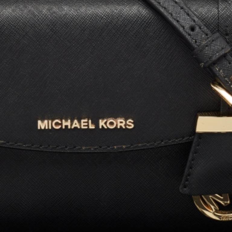 Michael Kors - Sac à main Ava en cuir Saffiano noir de très petite taille en vente 1