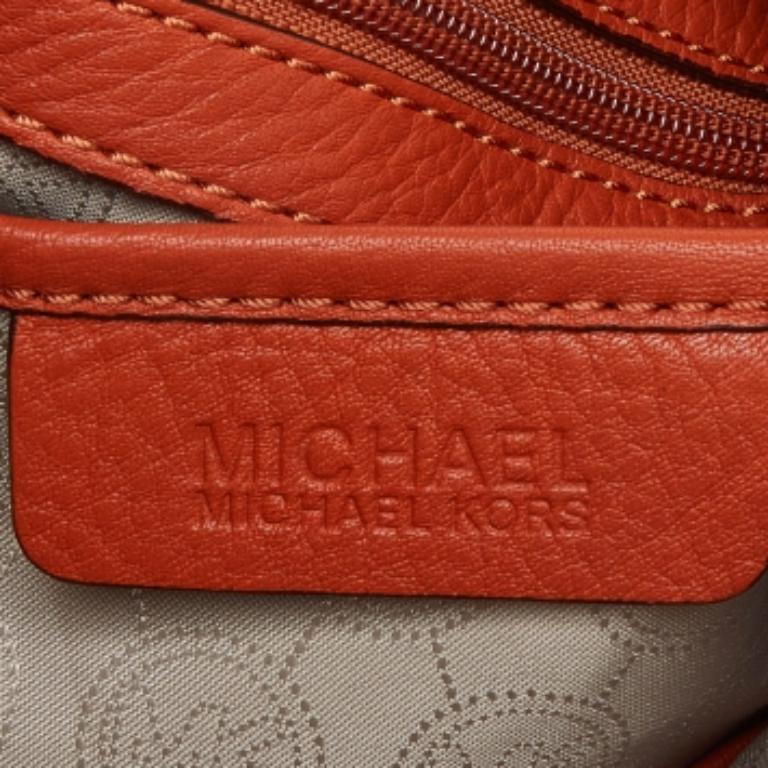 Michael Kors - Hobo zippé en cuir orange avec logo Pour femmes en vente