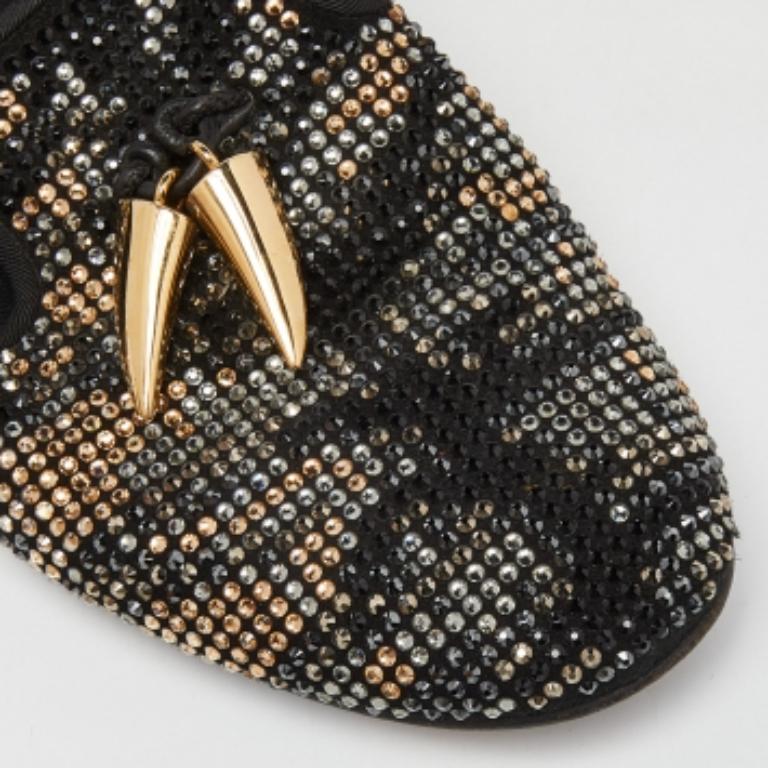 Giuseppe Zanotti Noir Crystal Suede Shark Tooth Smoking Slippers Size 38.5 Pour femmes en vente
