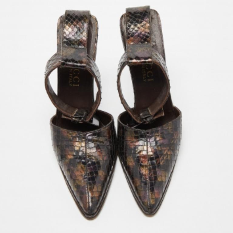 Gucci Brown Python Pointed Toe Ankle Strap Sandals Size 36 en vente 1