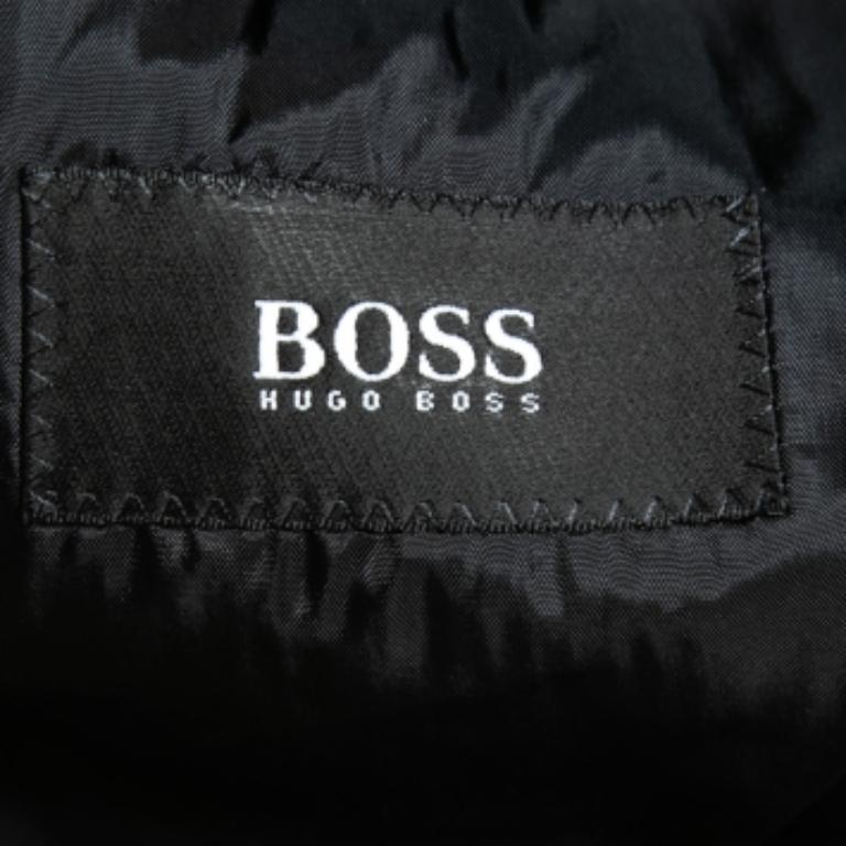 Nero Hugo Boss Vintage Blazer monopetto in lana nera L. in vendita