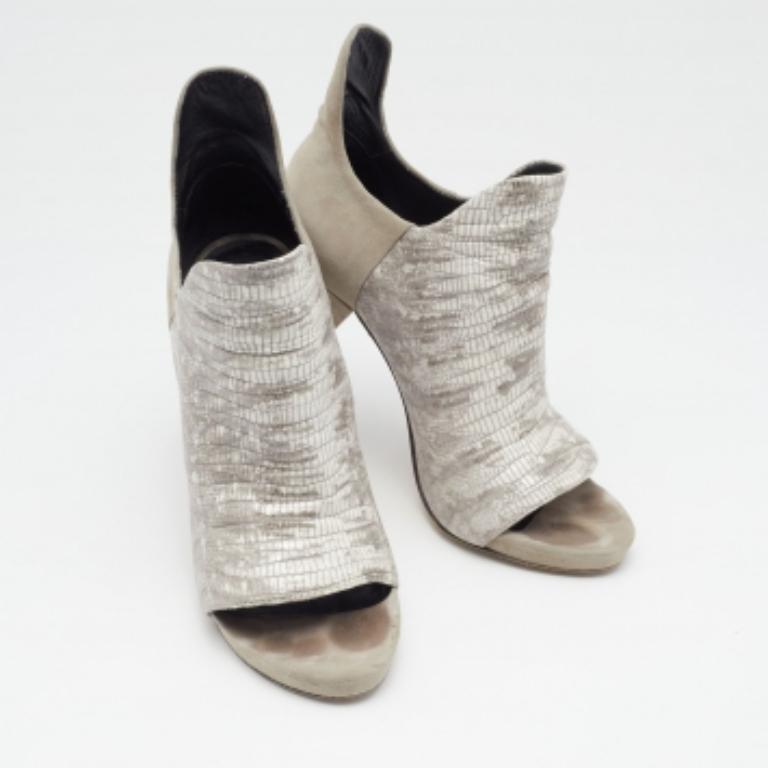 Alexander Wang Grey Lizard Leather and Suede Devon Graphic Ankle Boots Size 39 For Sale 5