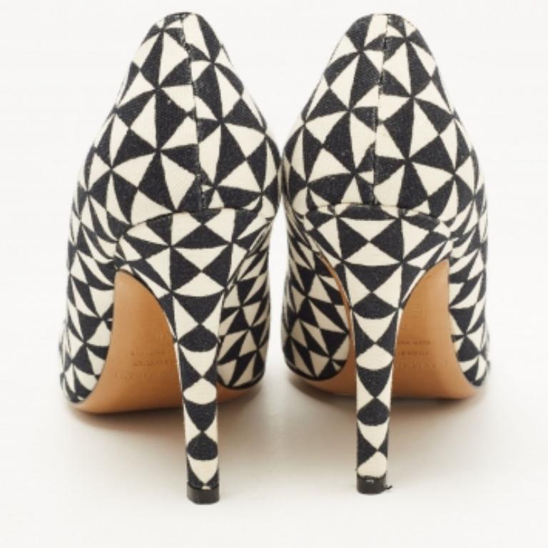 Isabel Marant Black/White Printed Canvas Pumps Size 38 For Sale 4