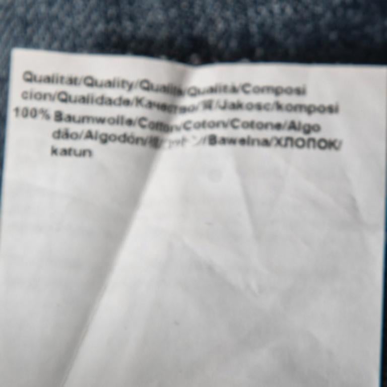 Ein gutes Paar Jeans macht den Kleiderschrank immer komplett. Diese Jeans ist so gekonnt und stilvoll geschnitten, dass sie im Handumdrehen zu Ihrem Lieblingsstück wird. Er bietet Ihnen einen bequemen, stilvollen Sitz.
