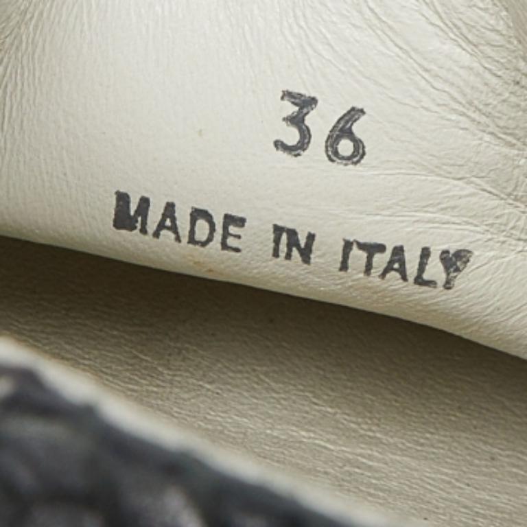 Lanvin - Sneakers Slip On in pelle di pitone nera goffrata Taglia 36 in vendita 4