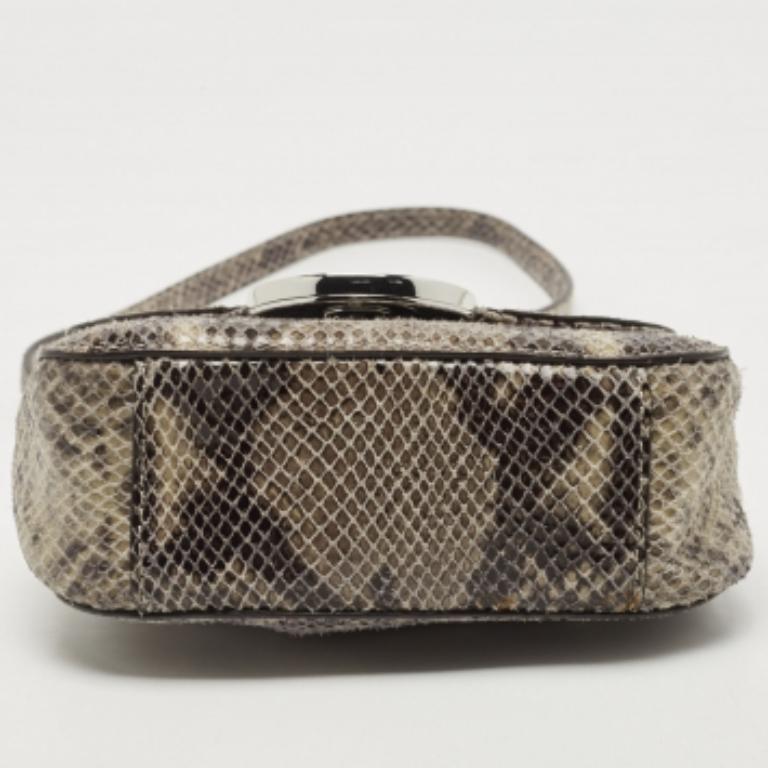 Michael Michael Kors - Borsa a tracolla Fulton con patta in pelle goffrata di pitone nero in vendita 4