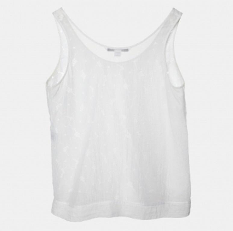 Questo top griffato offre stile e comfort. Realizzata con i migliori tessuti, la creazione è stata curata nei minimi dettagli. Abbinalo a una gonna e a dei tacchi.