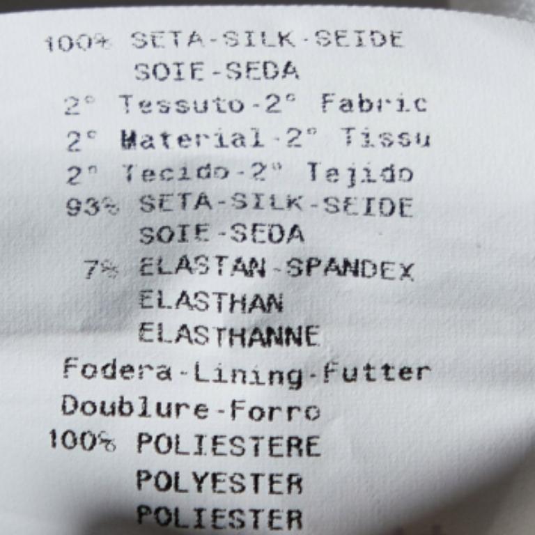 Emporio Armani Top Cami in seta stampata monocromo M In condizioni ottime in vendita a Dubai, Al Qouz 2