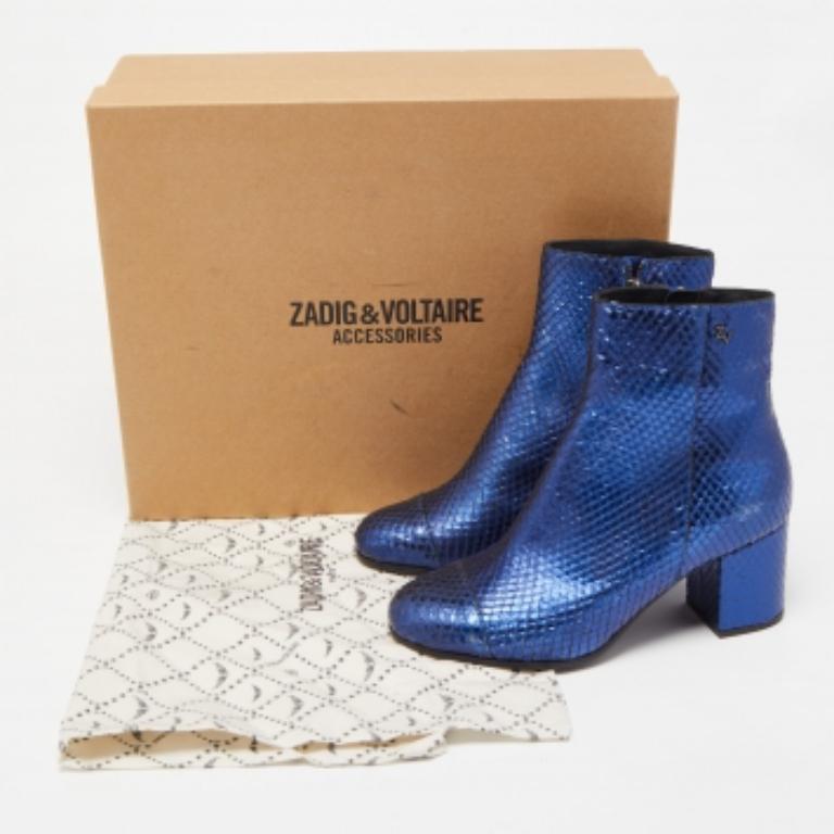 Zadig & Voltaire Bottines à talons blocs en cuir embossé python bleu taille 36 en vente 4
