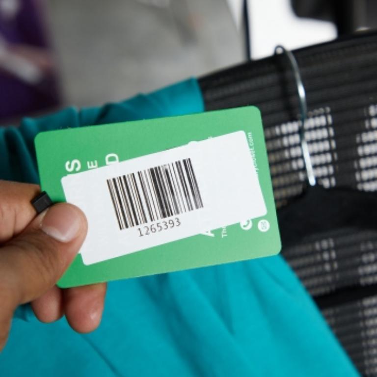 Emporio ARMANI Camiseta de punto de algodón estampada verde M Verde en venta