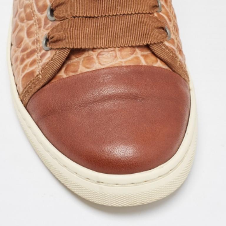Lanvin Zapatillas de cordones de piel marrón con relieve de cocodrilo talla 36 en Bueno estado para la venta en Dubai, Al Qouz 2