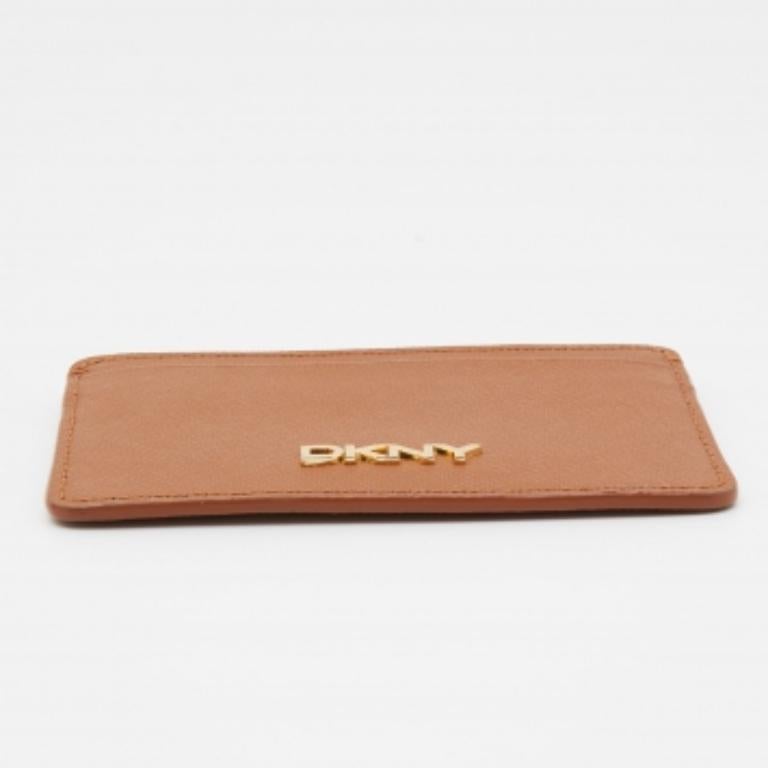 Portacarte DKNY in pelle saffiano Tan Logo in vendita 4