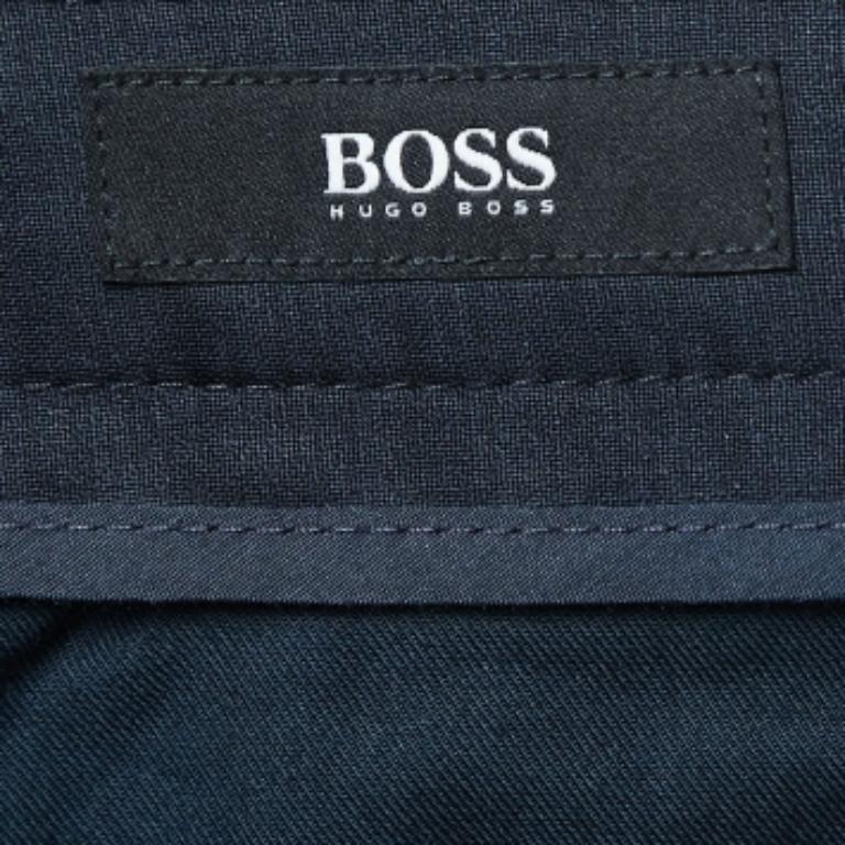 Boss By Hugo Boss Marineblaue Hose aus Wollmischung S im Angebot 1