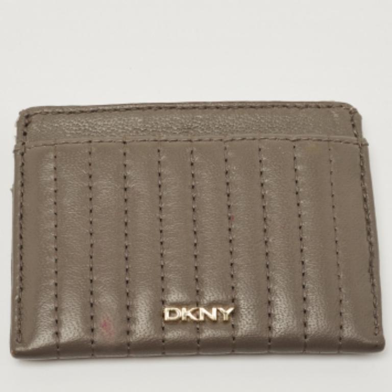 DKNY Pochette a catena Chevron in pelle grigia in vendita 6