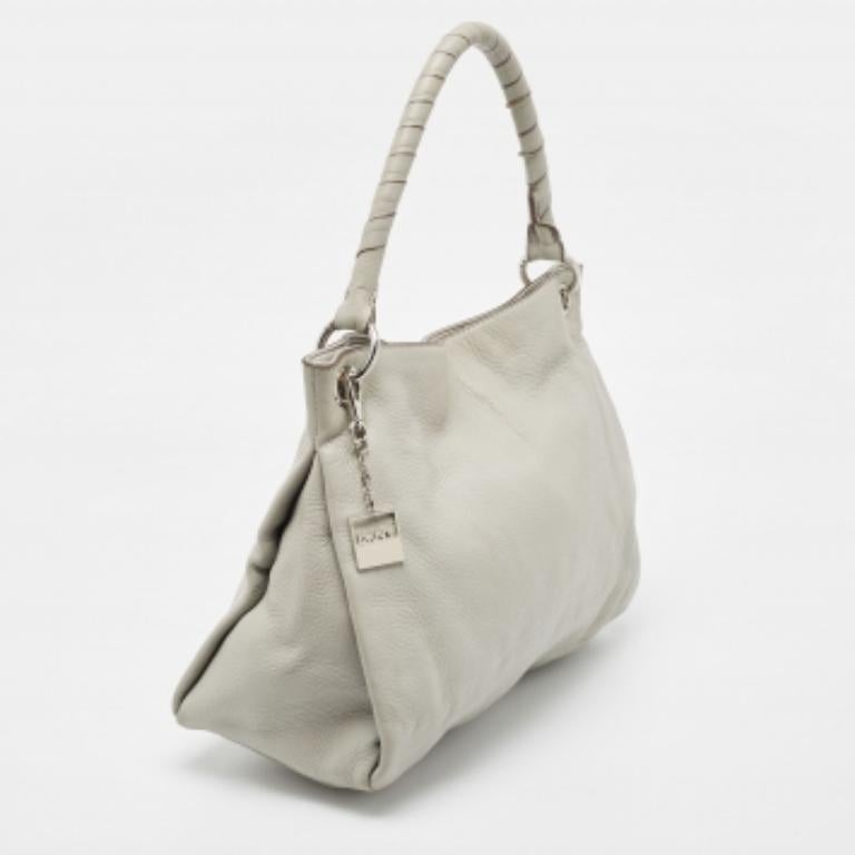 Donna DKNY Borsa in pelle grigia con charme in vendita