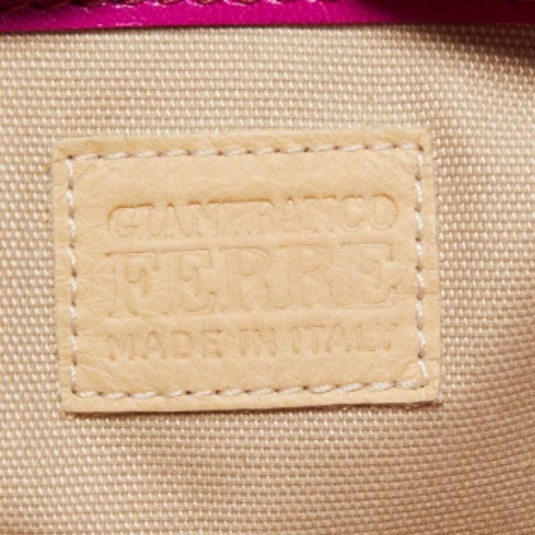 Gianfranco Ferre Bolso grande con cremallera lateral de pitón magenta en venta 2