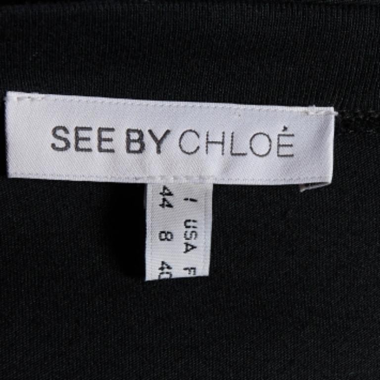 See by Chloe Schwarzes Baumwoll-Strick & Seiden-Shiftkleid L im Zustand „Gut“ im Angebot in Dubai, Al Qouz 2