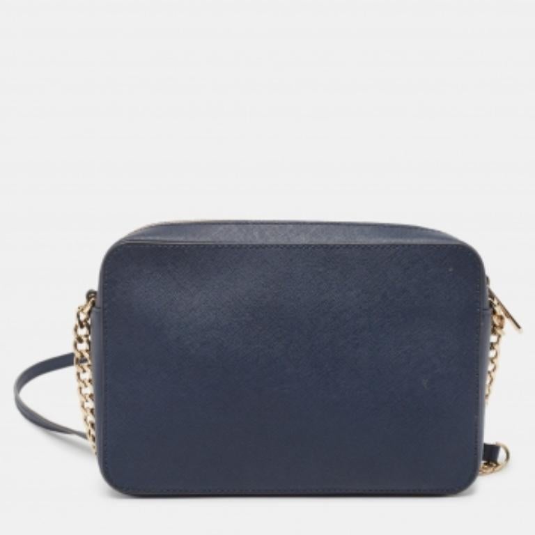 Donna Michael Kors Borsa a tracolla con fotocamera Jet Set in pelle blu scuro in vendita