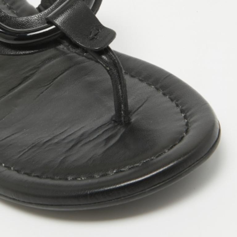 See By Chloe - Hana Or en cuir noir Taille 36 en vente 1