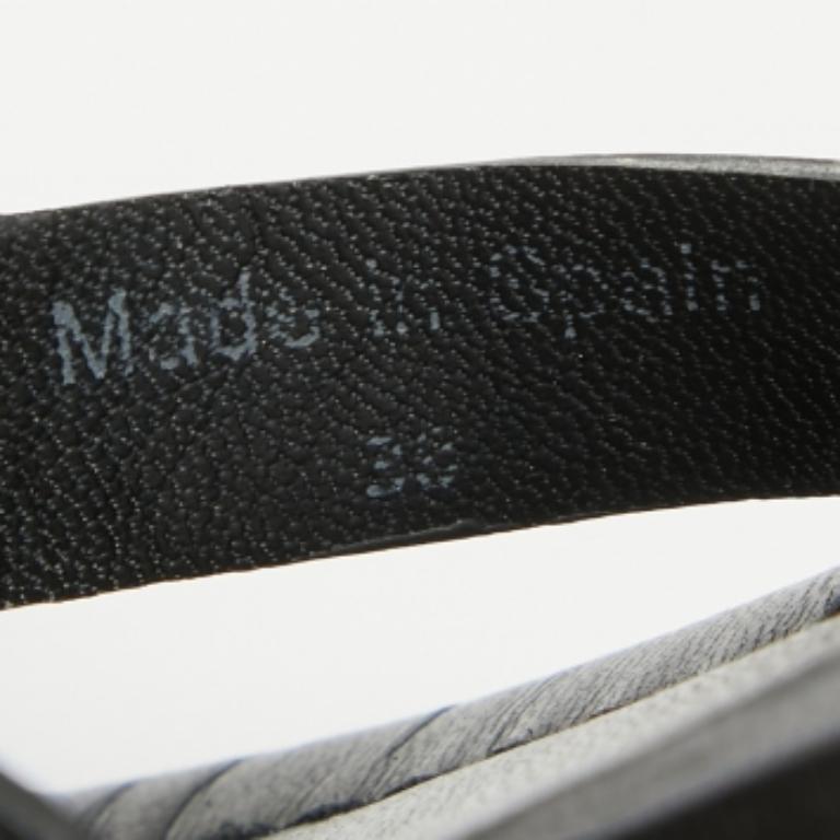 See By Chloe - Hana Or en cuir noir Taille 36 en vente 4